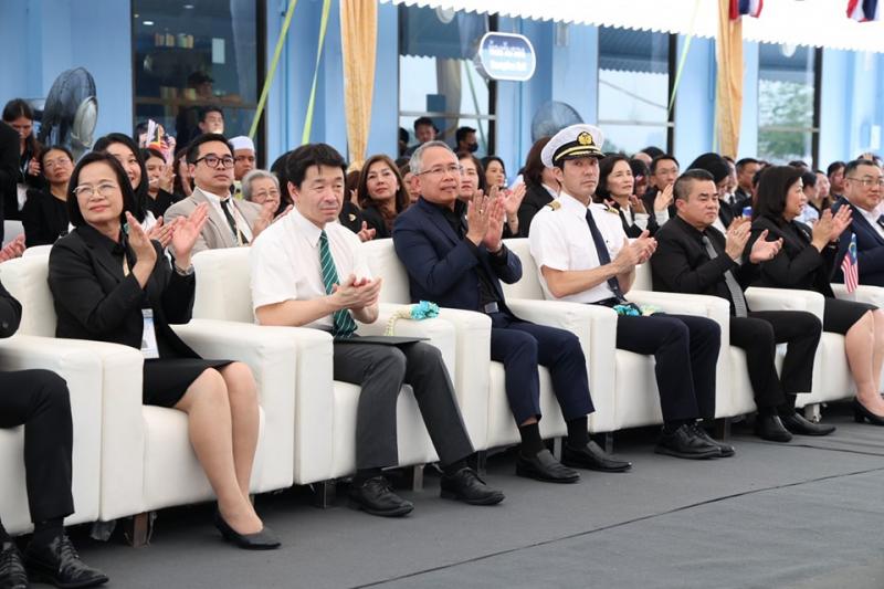 ปลัด พม. เป็นประธา�