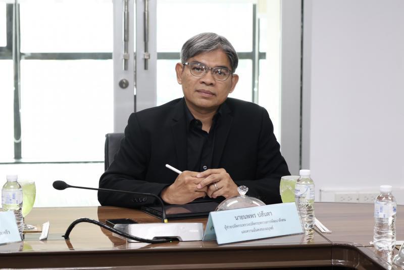 ปลัด พม. เป็นประธา�