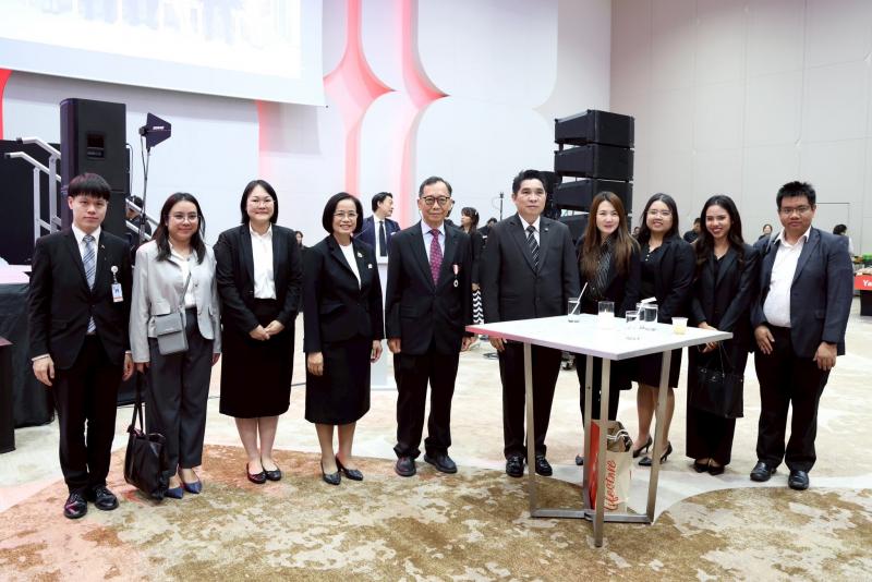 นายกองตรี ดร.ธนกฤต