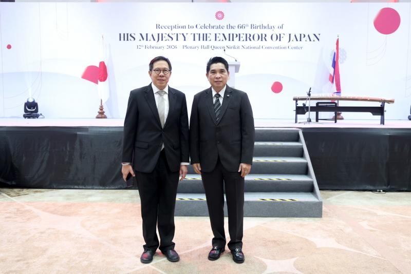 นายกองตรี ดร.ธนกฤต