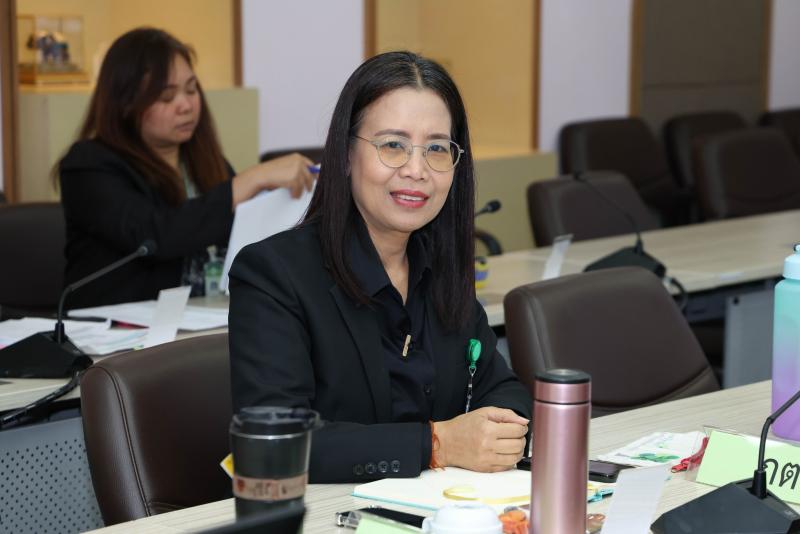 ปลัด พม. เป็นประธา�