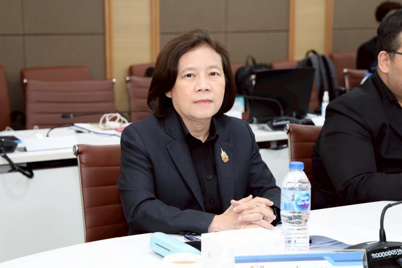 นางสาวสุนีย์ ศรีส�