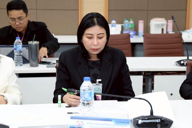 นางสาวสุนีย์ ศรีส�