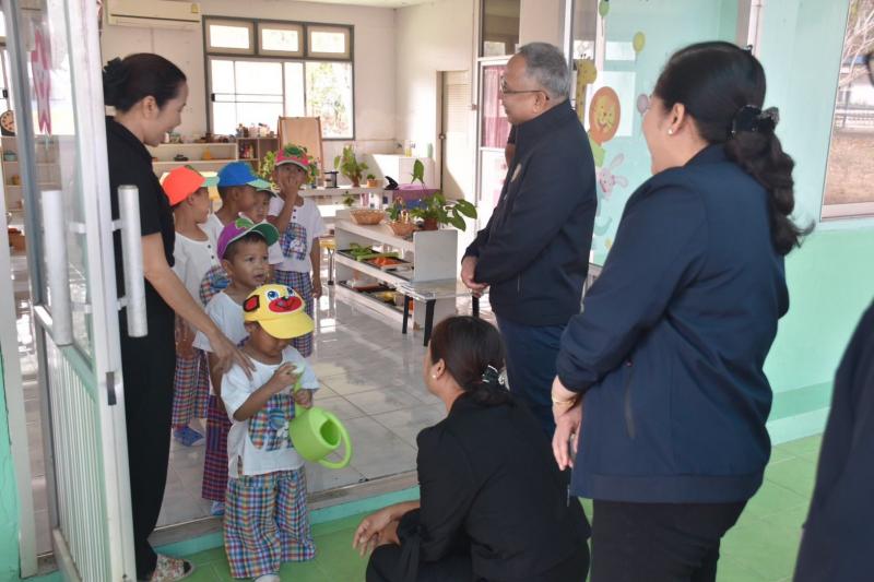 ปลัด พม. ลงพื้นที่�