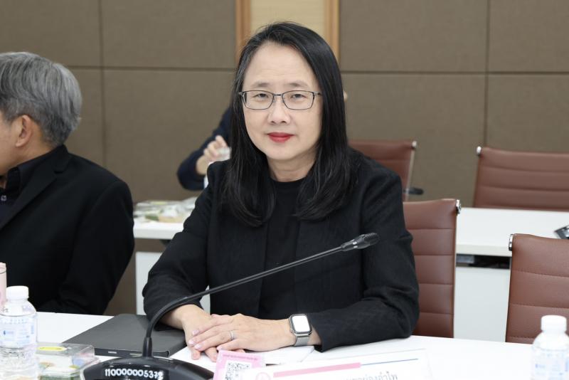 ปลัด พม. เป็นประธา�