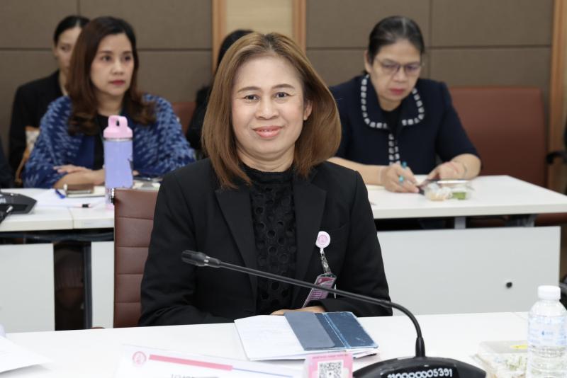 ปลัด พม. เป็นประธา�