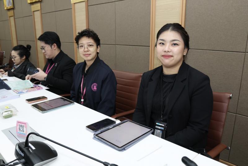 ปลัด พม. เป็นประธา�