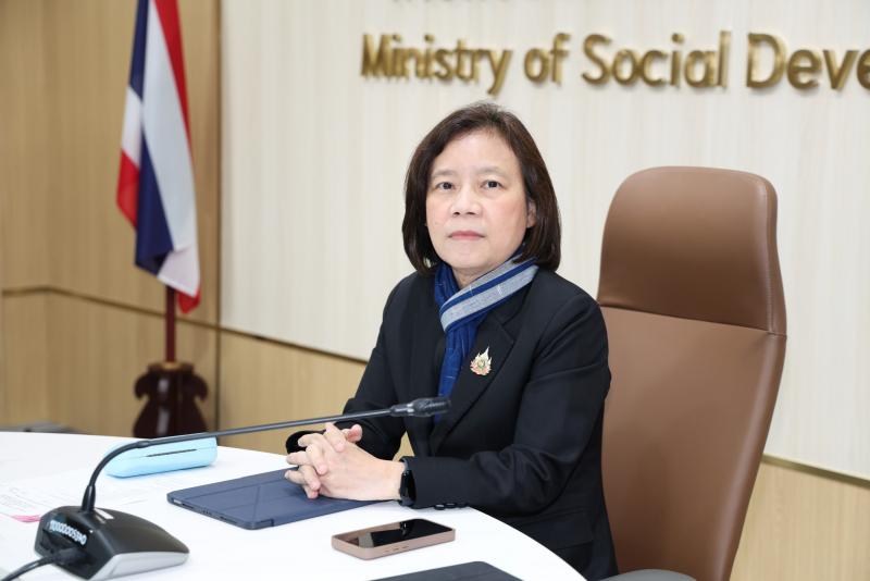นางสาวสุนีย์ ศรีส�