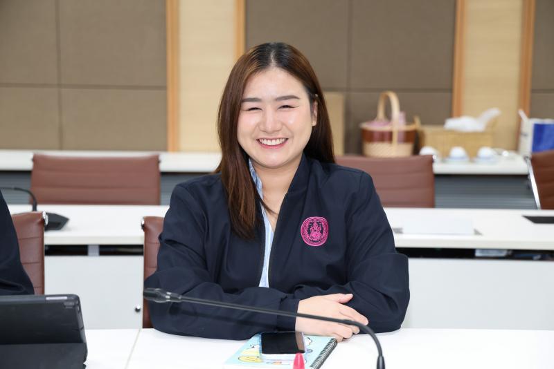 นางสาวสุนีย์ ศรีส�