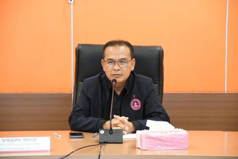 นายอุเทน ชนะกุล ผู