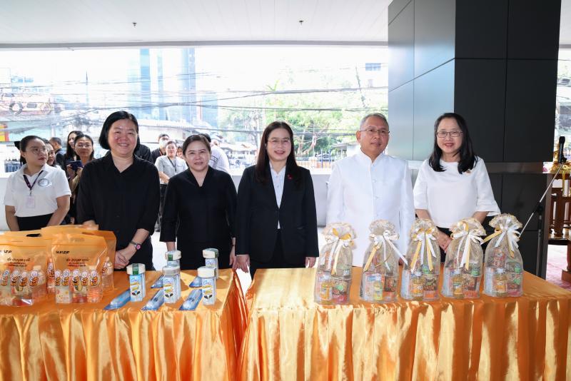 ปลัด พม. เป็นประธา�