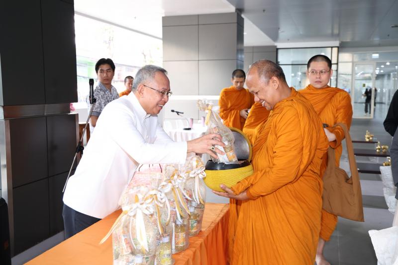 ปลัด พม. เป็นประธา�