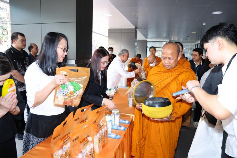 ปลัด พม. เป็นประธา�