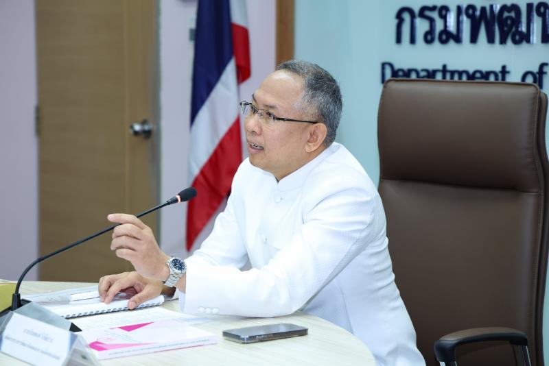 ปลัด พม. เป็นประธา�
