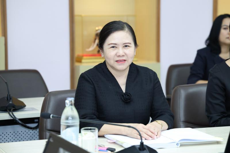 ปลัด พม. เป็นประธา�