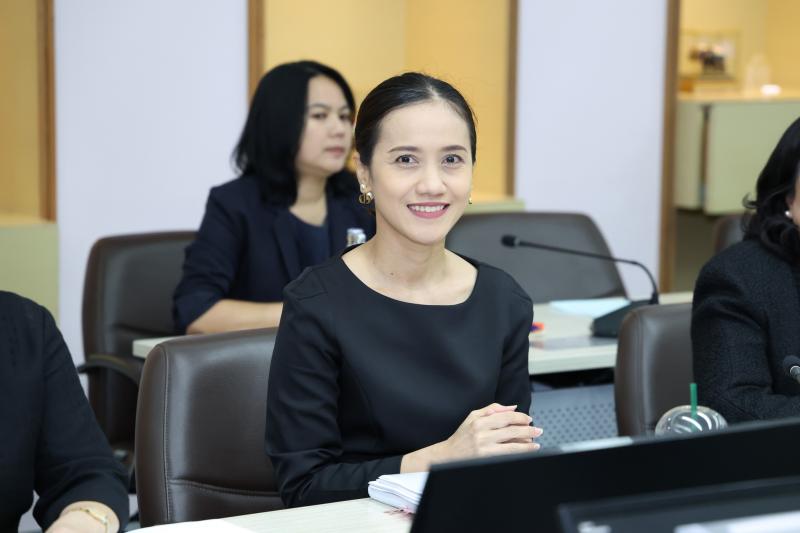 ปลัด พม. เป็นประธา�