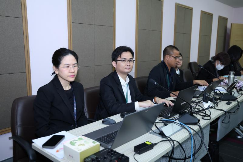 ปลัด พม. เป็นประธา�