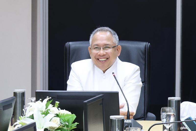 ปลัด พม. เป็นประธา�