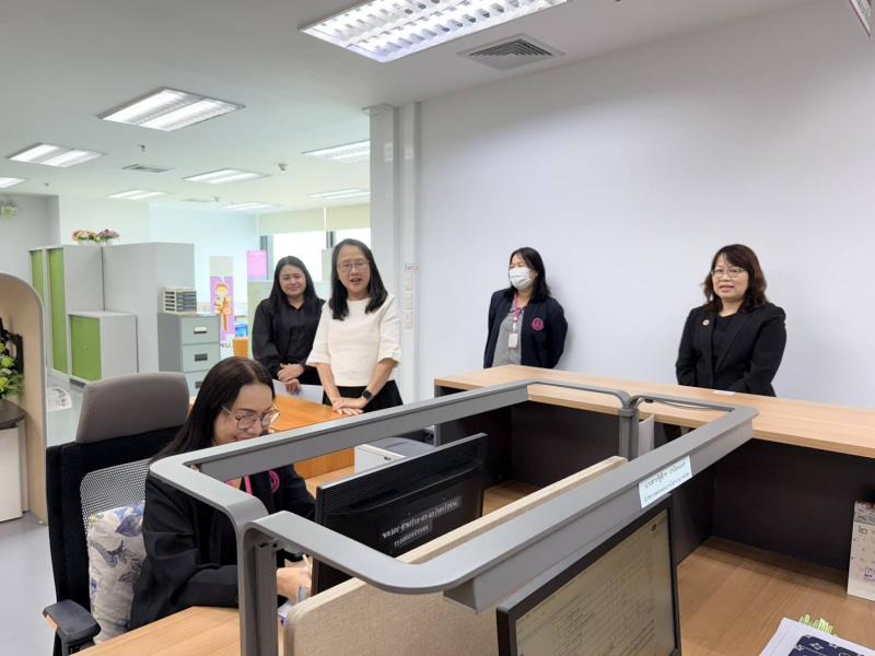สำนักงานปลัดกระท�