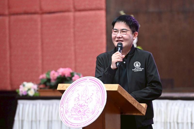 "อัครา" หนุน "พ