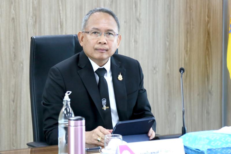 ปลัด พม. เป็นประธา�