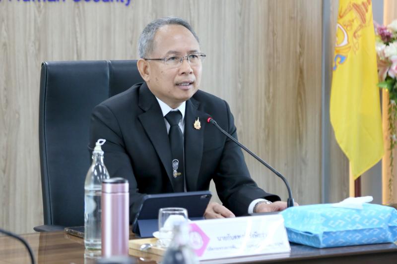 ปลัด พม. เป็นประธา�