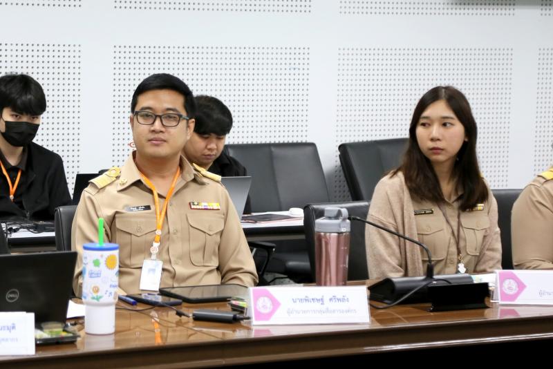 ปลัด พม. เป็นประธา�
