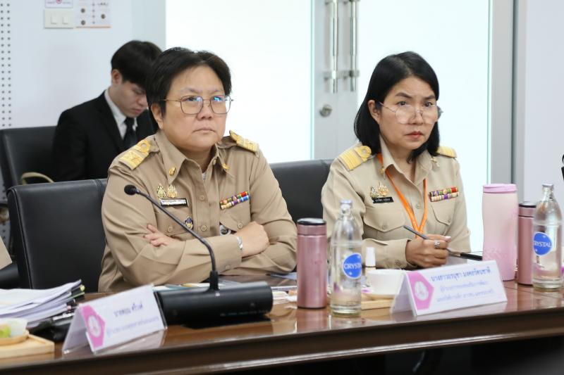 ปลัด พม. เป็นประธา�