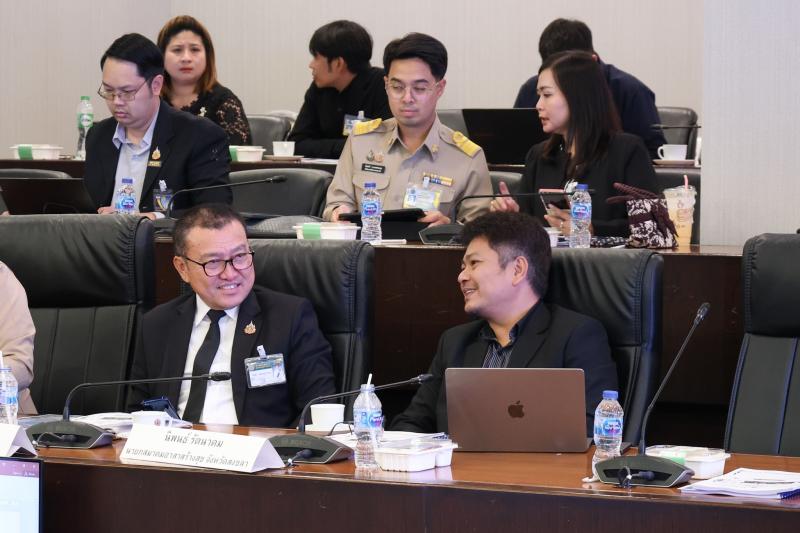นายกิตติ อินทรกุล 