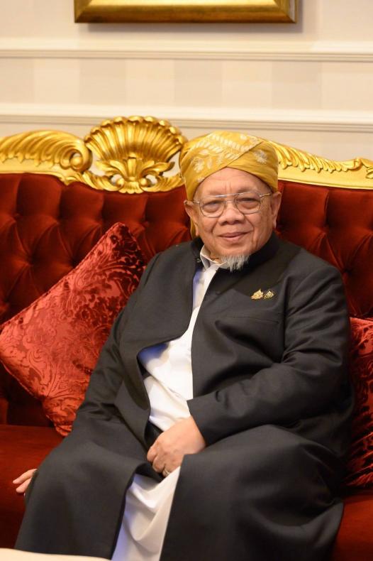 นางศิริลักษณ์ มีม�