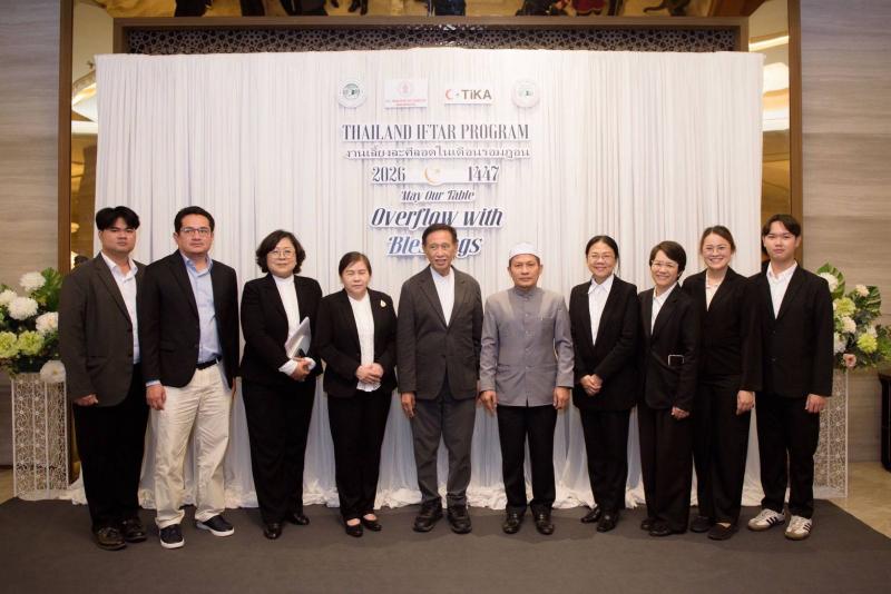 นางศิริลักษณ์ มีม�