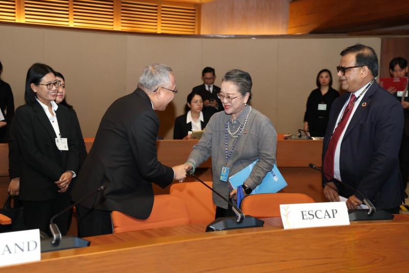 ปลัด พม. ร่วมเป็นป�