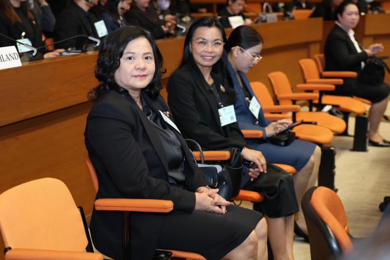 ปลัด พม. ร่วมเป็นป�
