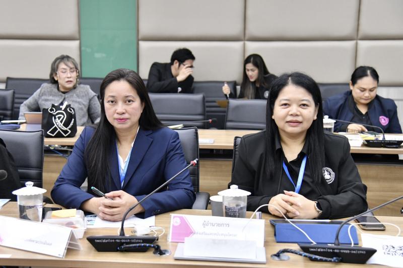 ปลัด พม. เป็นประธา�