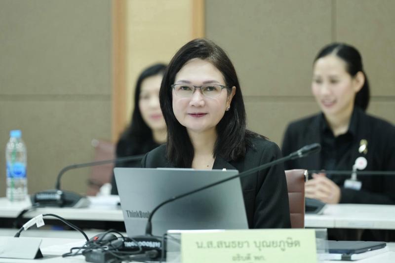 ปลัด พม. เป็นประธา�