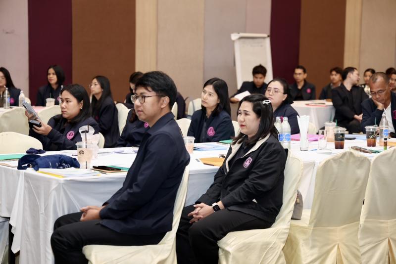 ปลัด พม. มอบนโยบาย�