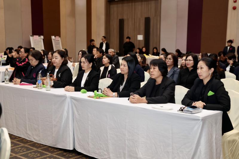 ปลัด พม. มอบนโยบาย�
