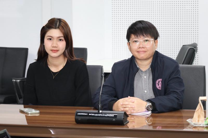 นางเตือนใจ คงสมบั�