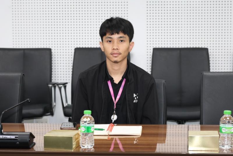 นางเตือนใจ คงสมบั�