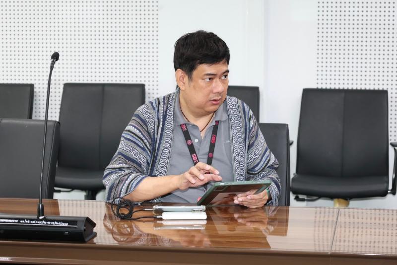 นางเตือนใจ คงสมบั�