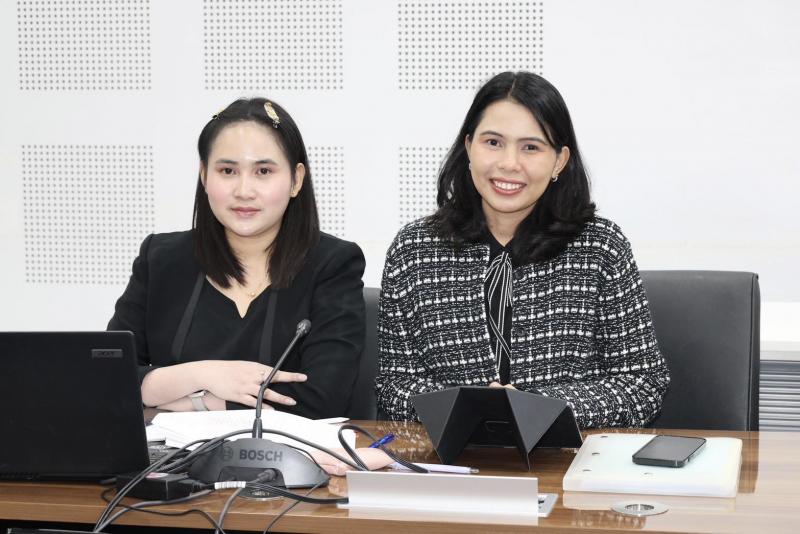 นางเตือนใจ คงสมบั�