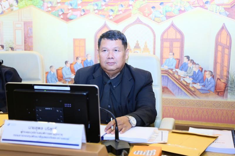 นางเตือนใจ คงสมบั�