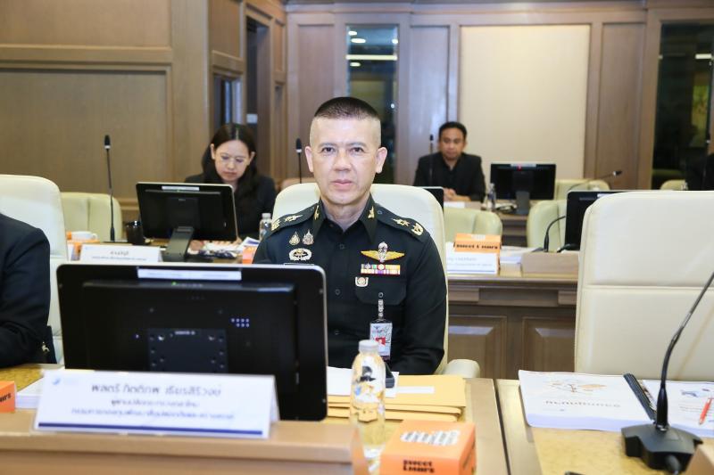นางเตือนใจ คงสมบั�