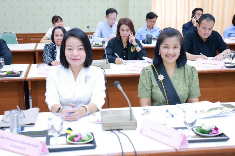 นายอุเทน ชนะกุล ผู