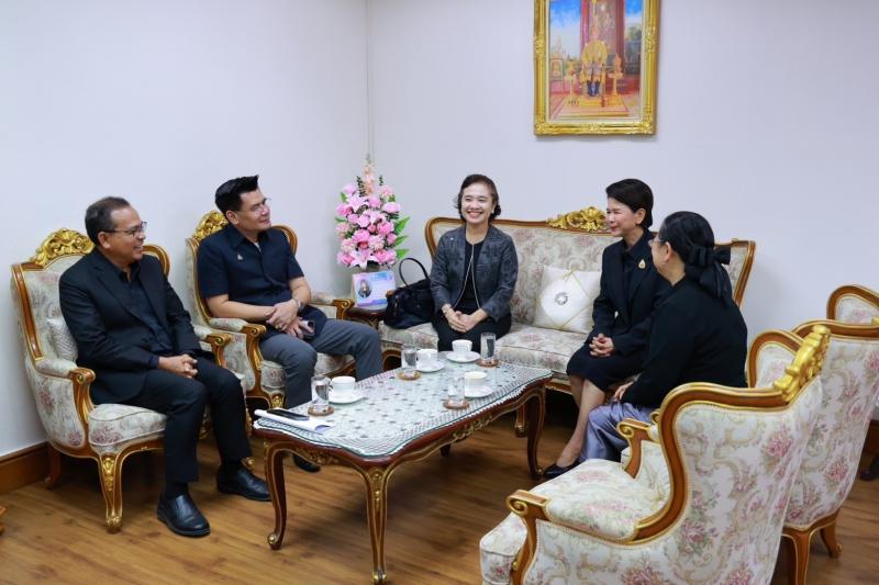 นายอุเทน ชนะกุล ผู
