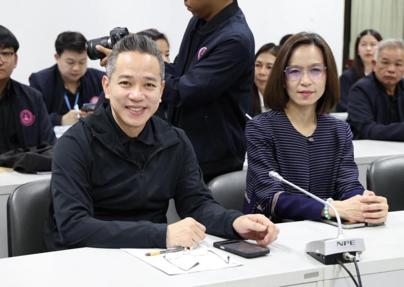 ปลัด พม. ลงพื้นที่�
