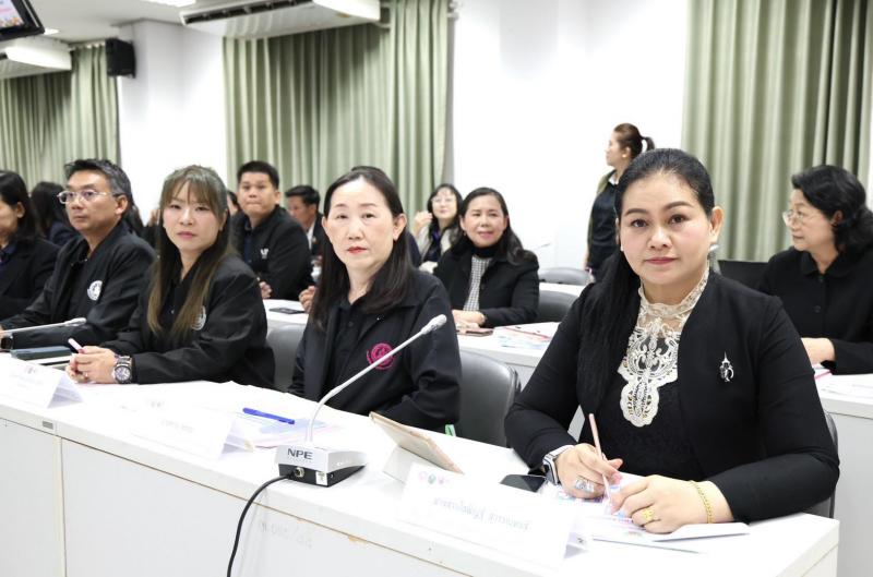 ปลัด พม. ลงพื้นที่�