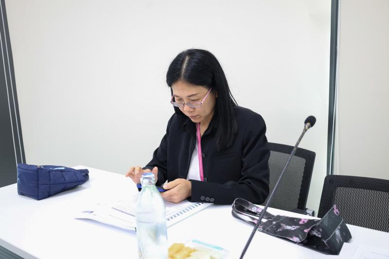นางศิริลักษณ์ มีม�