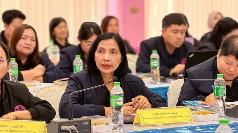 ปลัด พม. ลงพื้นที่�
