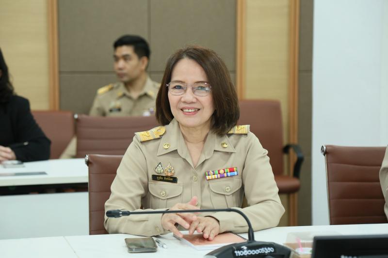 ปลัด พม. เป็นประธา�